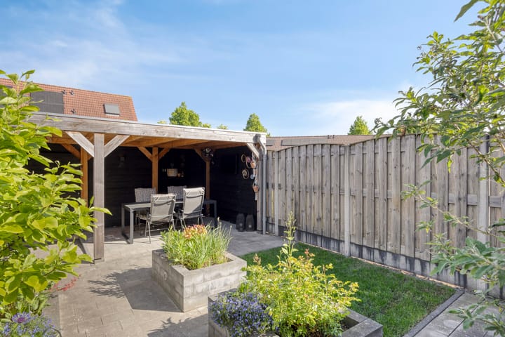 Photo 2 of Anemoonstraat 44