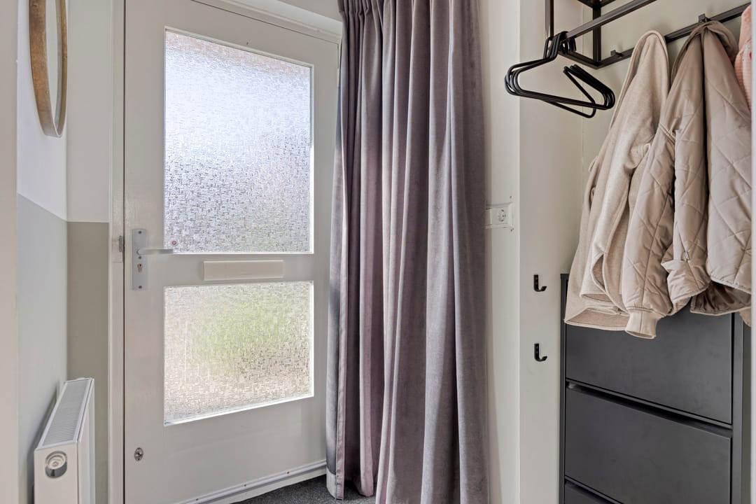 Photo 11 of Anemoonstraat 44