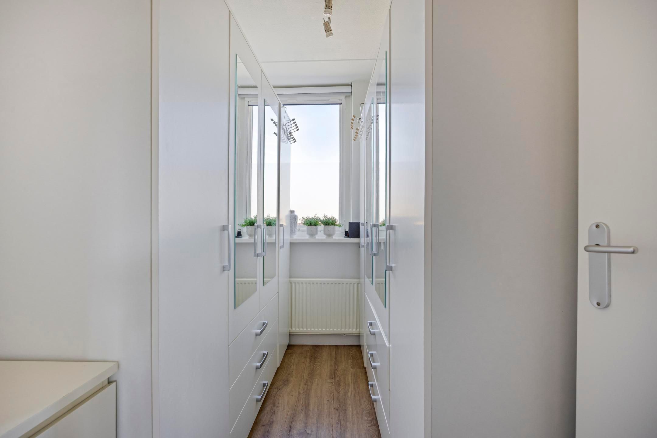 Photo 24 of Anemoonstraat 44