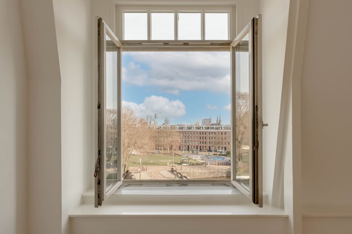 Foto 16 van Nassaukade 52-4