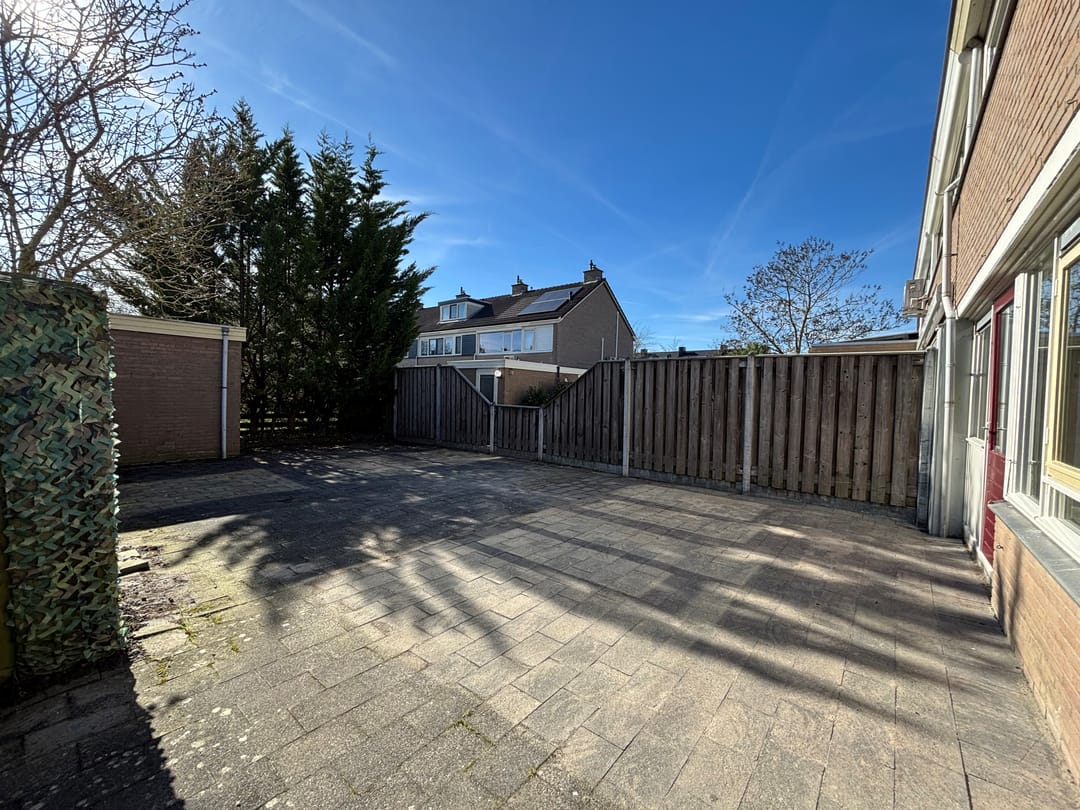 Photo 16 of Waalstraat 48