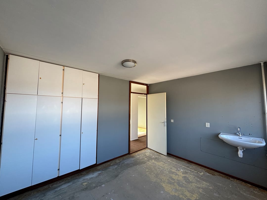 Photo 22 of Waalstraat 48