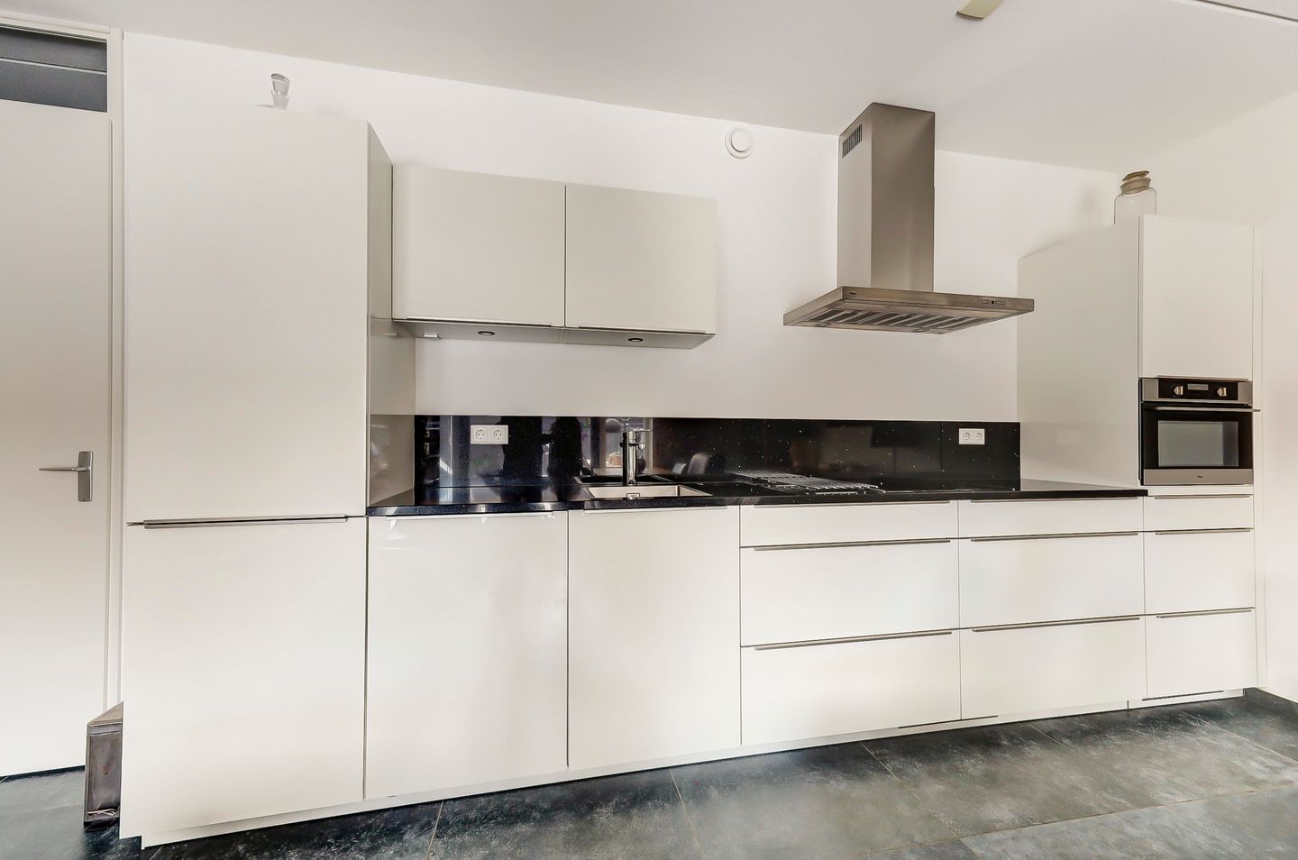 Foto 10 van Henri Dunantstraat 7