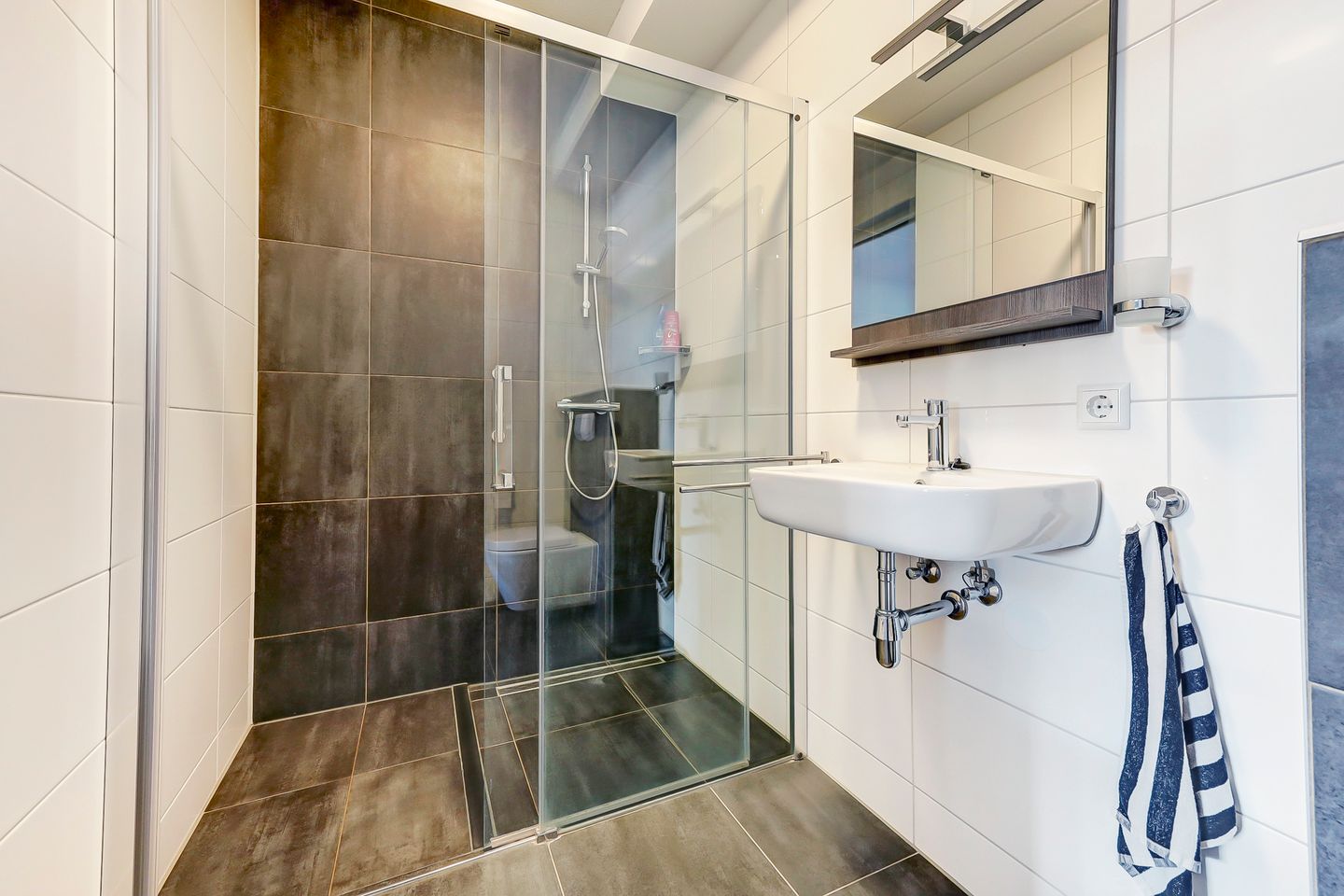 Foto 14 van Henri Dunantstraat 7