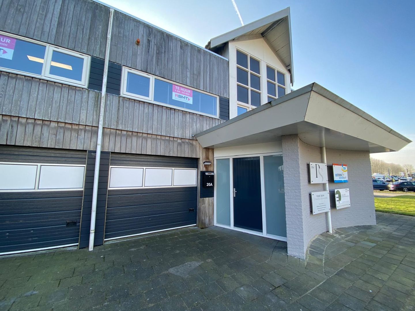 Bekijk foto 2 van Icarusweg 20-a