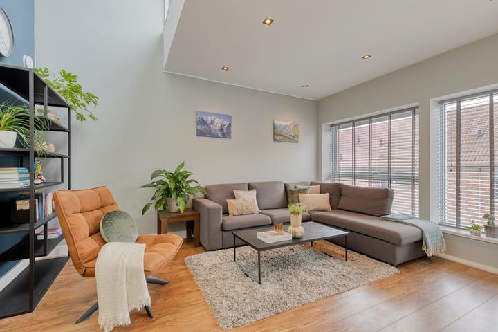 Foto 3 van Papegaaistraat 3