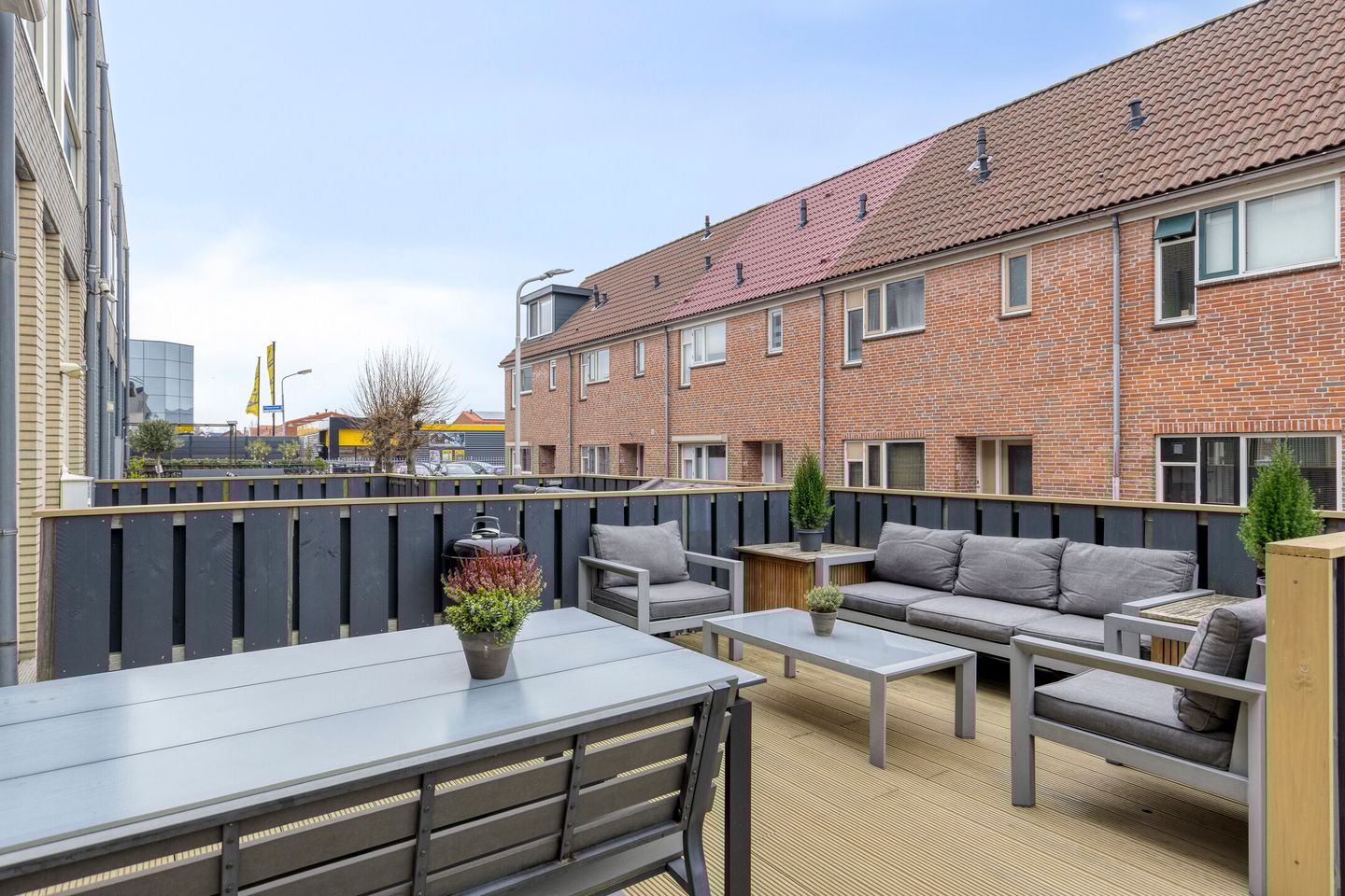 Foto 35 van Papegaaistraat 3