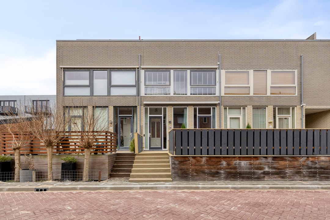 Foto 37 van Papegaaistraat 3