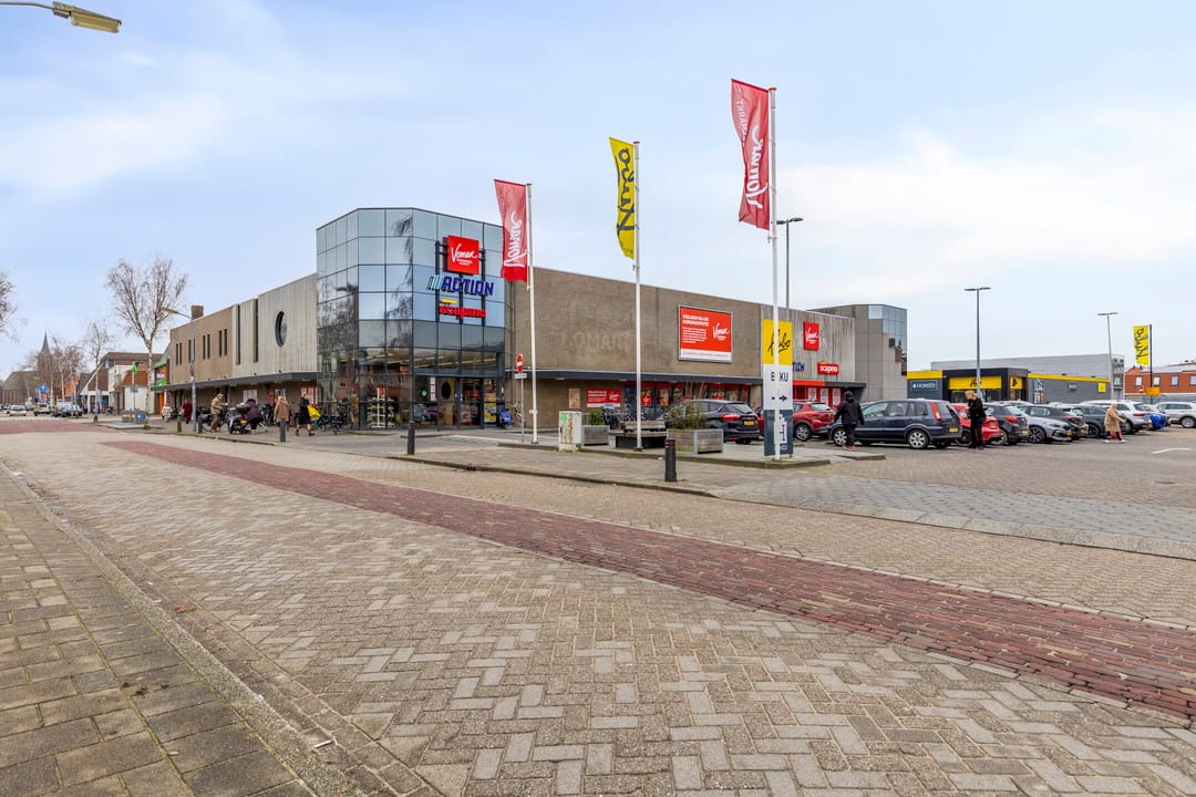 Foto 38 van Papegaaistraat 3