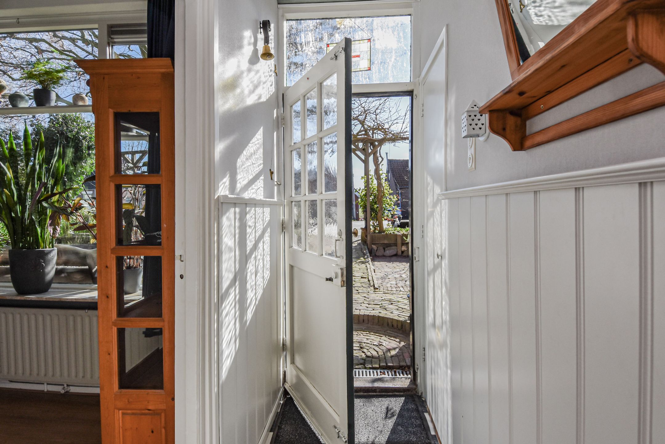 Photo 9 of Doctor van Noortstraat 73