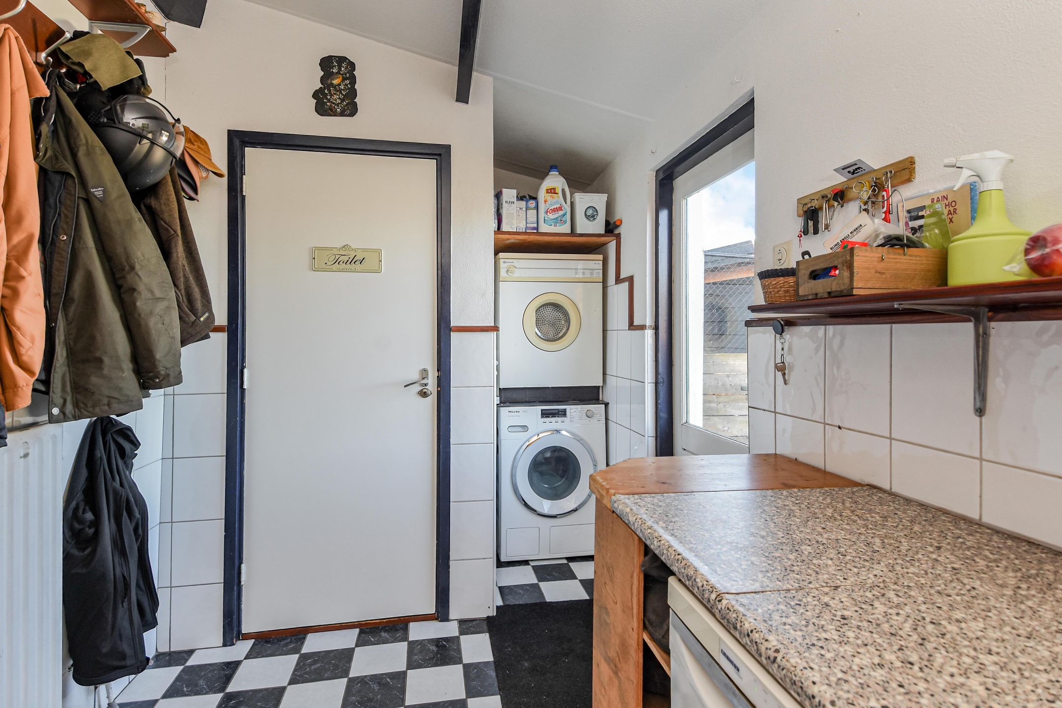 Photo 21 of Doctor van Noortstraat 73