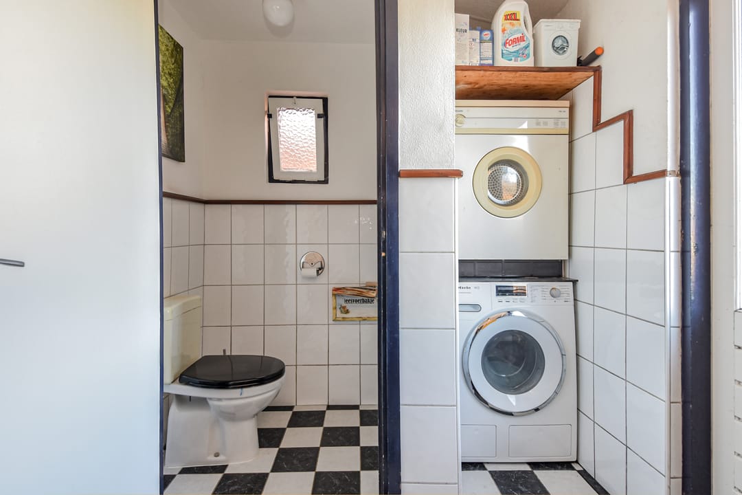 Photo 22 of Doctor van Noortstraat 73