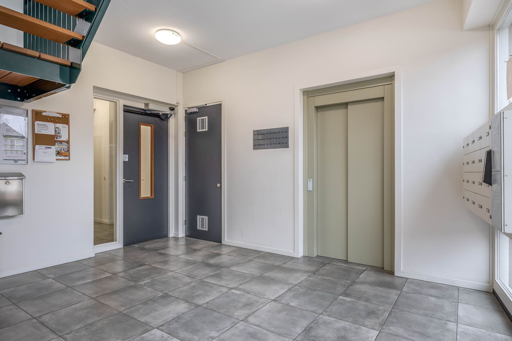 Foto 12 van Willibrorduslaan 3-H