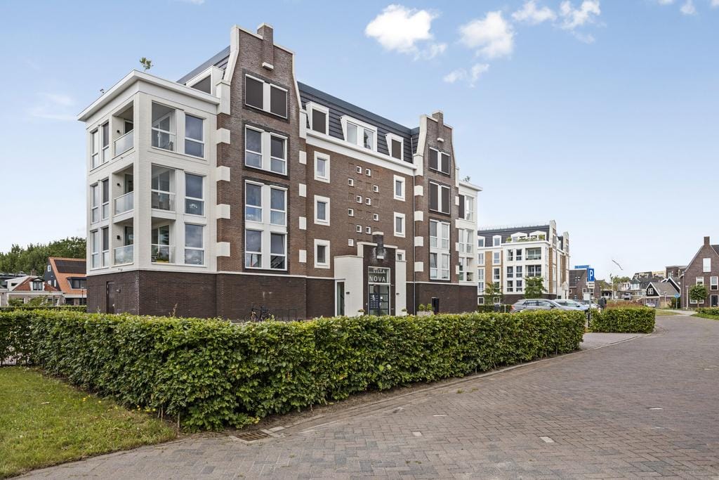 Photo 1 of Waterloop 1-102