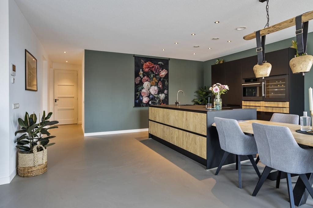 Photo 24 of Waterloop 1-102