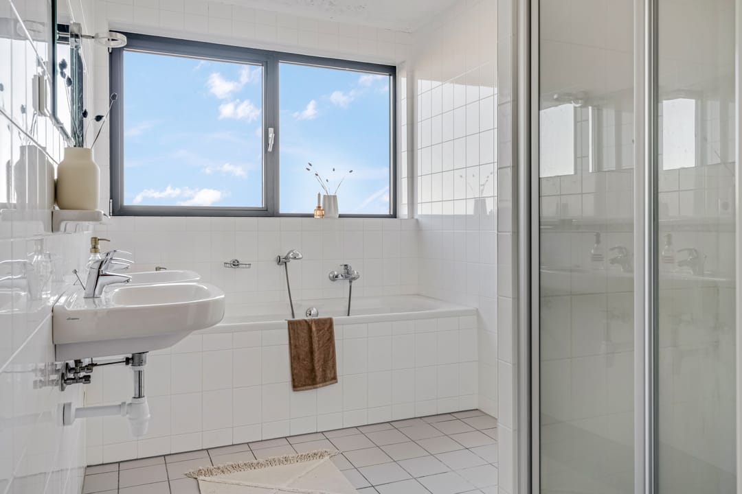 Foto 17 van Wadestein 84