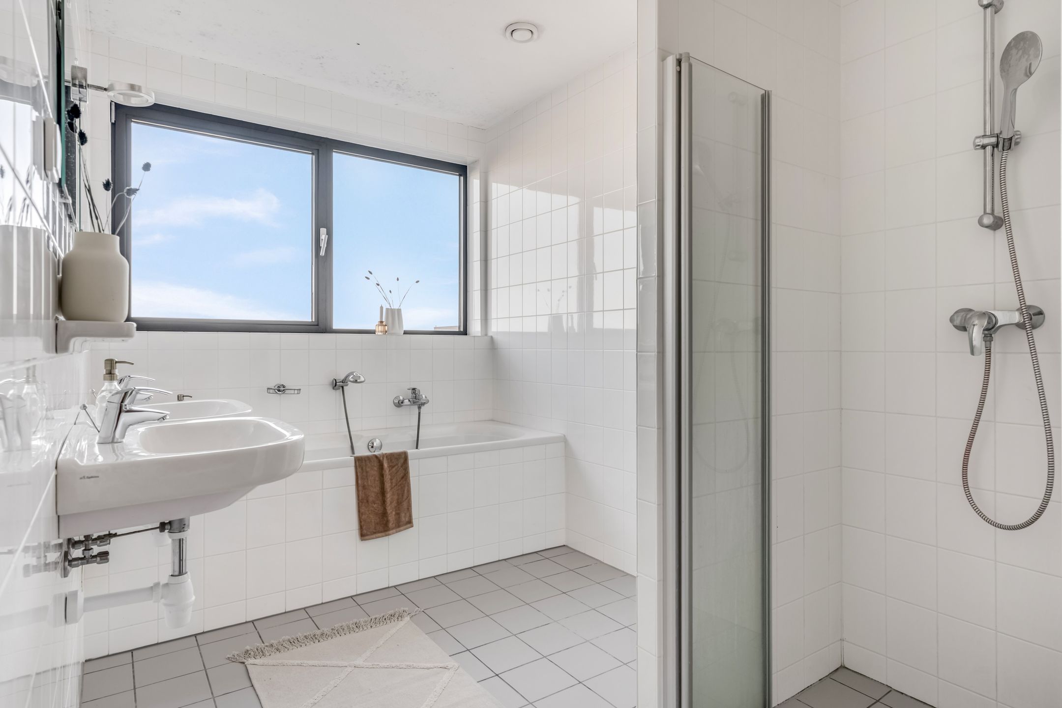 Foto 18 van Wadestein 84