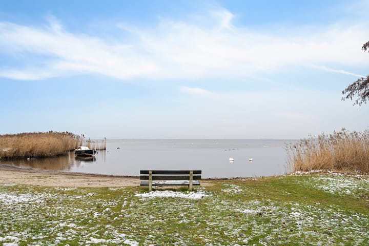 Spacious move-in ready family home near the Wolderwijd — 82