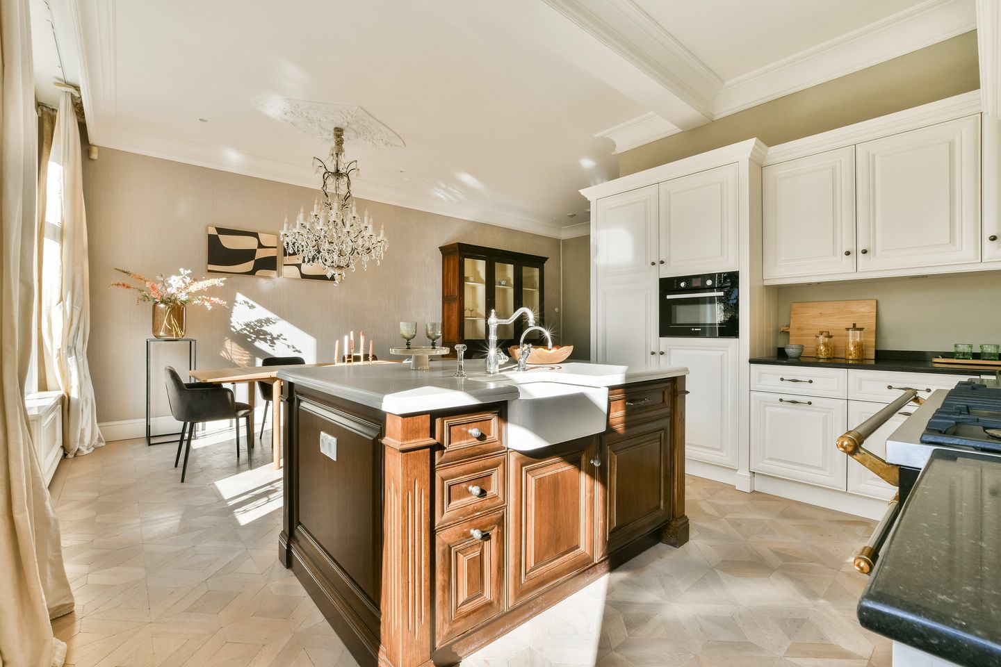 Photo 10 of Raadhuislaan 2