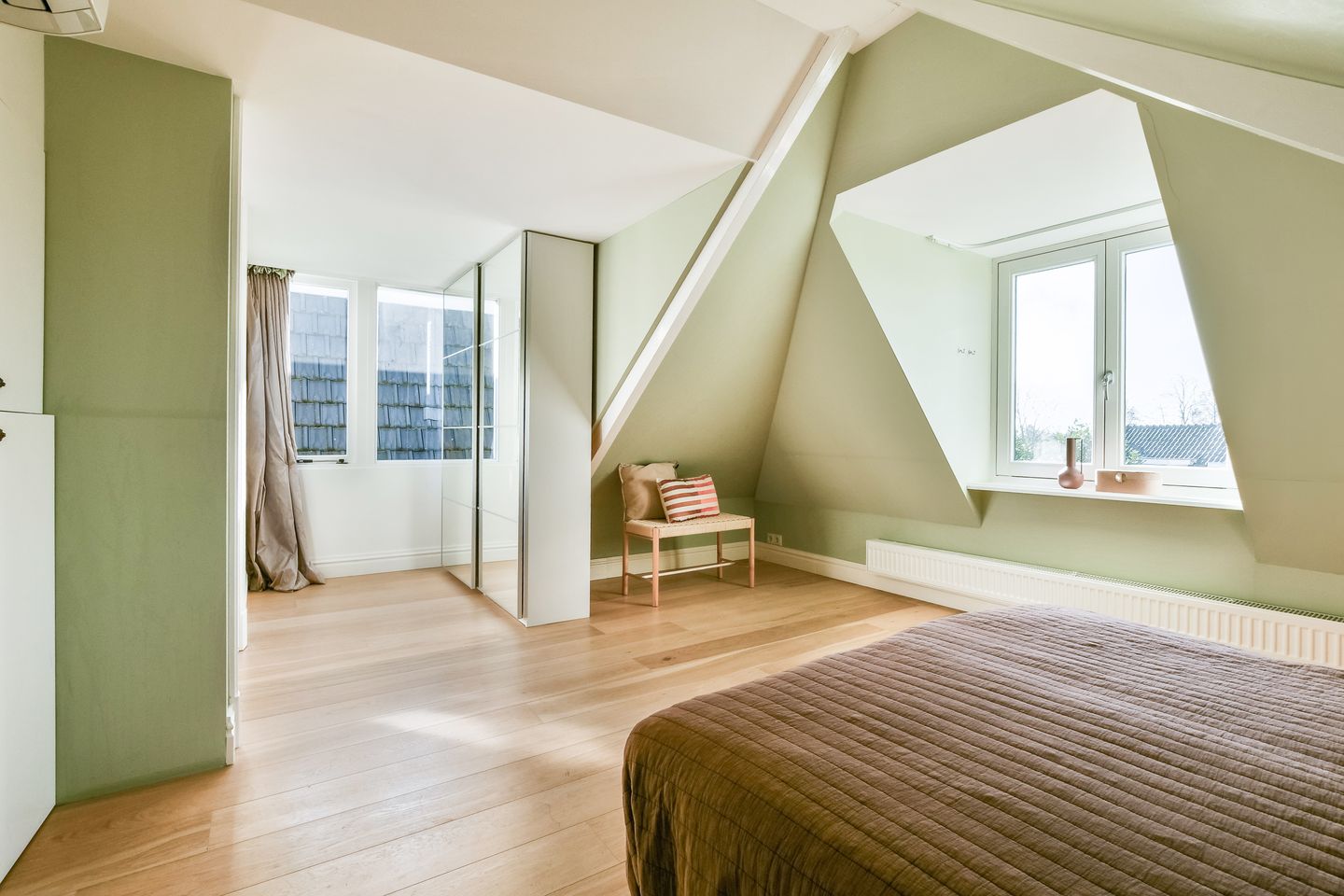 Photo 34 of Raadhuislaan 2