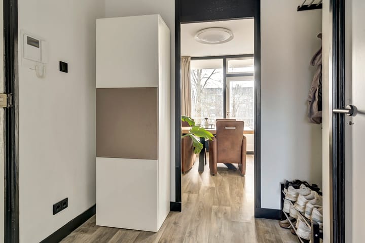 Photo 4 of Vogelplantsoen 126