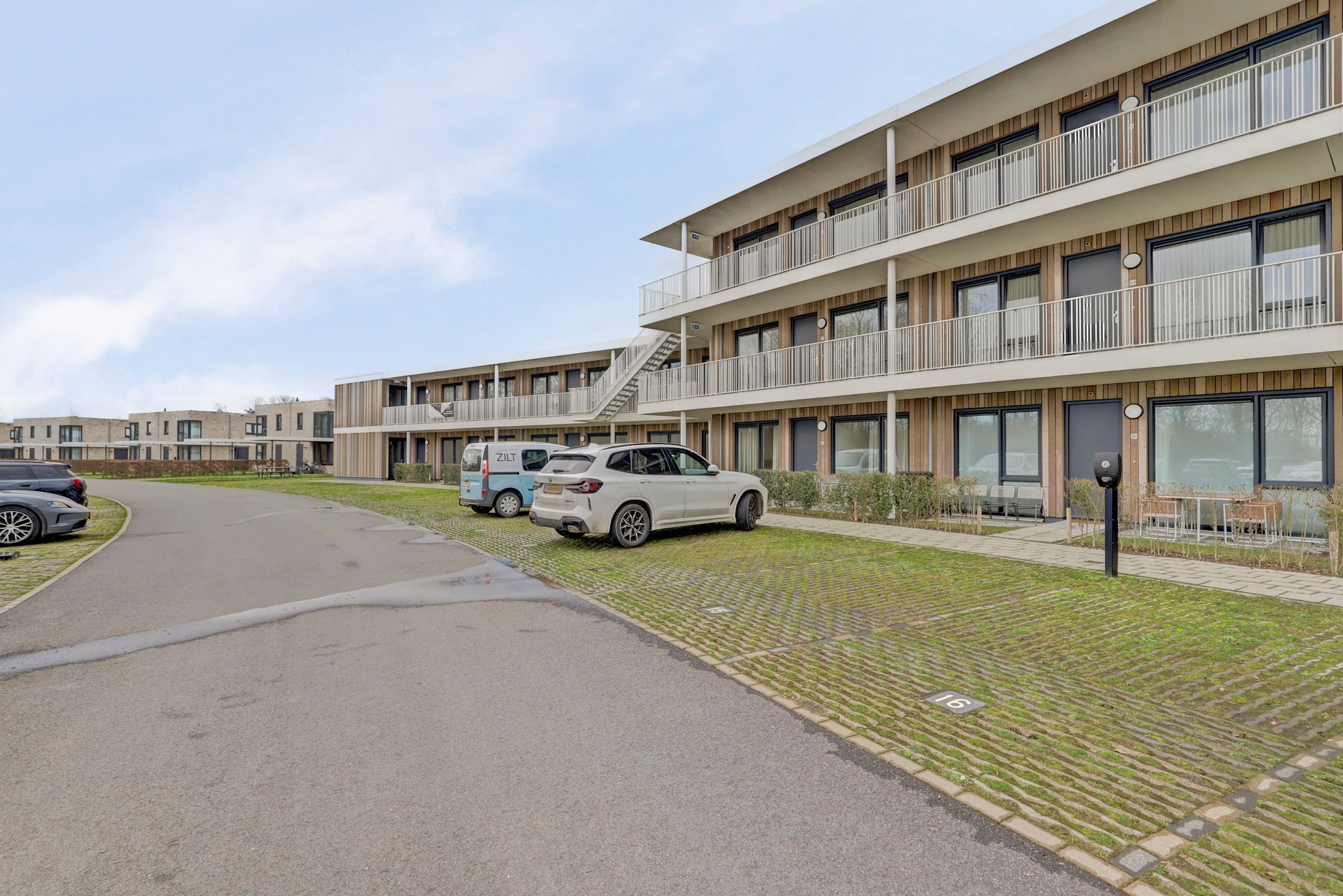 2-bedroom freehold villa in Arnemuiden — photo 3 of 5