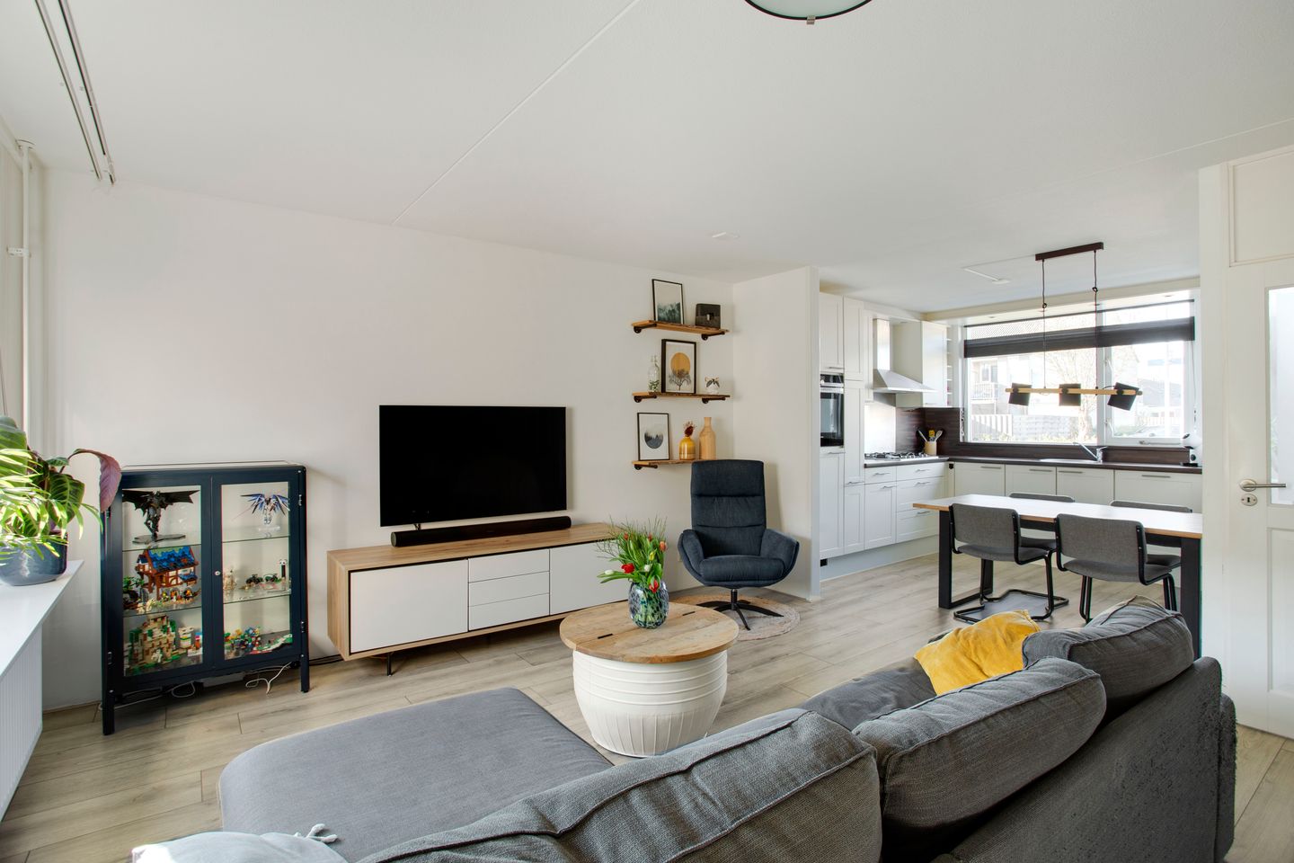 Photo 14 of Hoekwant 8