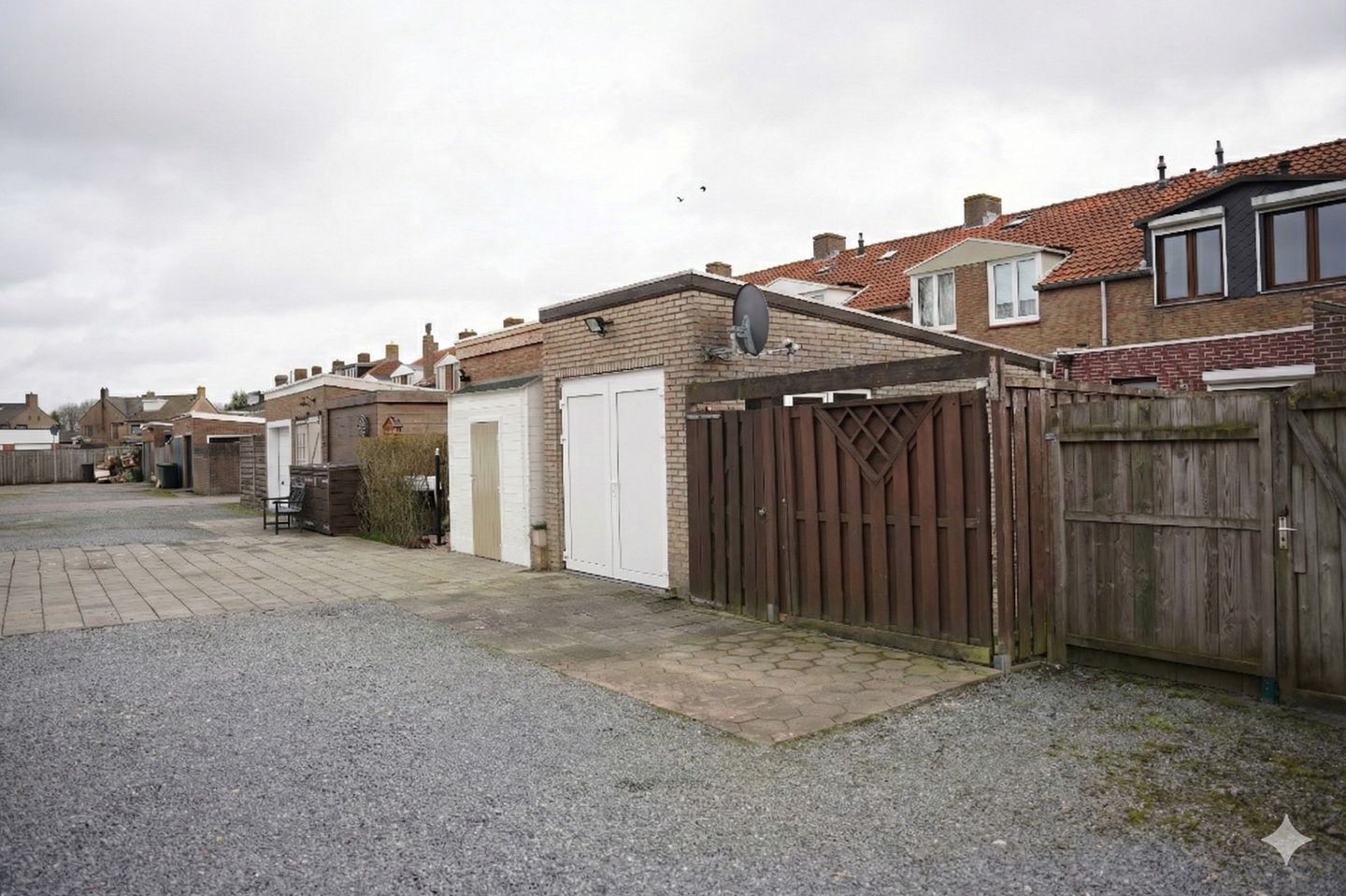 Photo 40 of Mr. J.E. Risseeuwstraat 3
