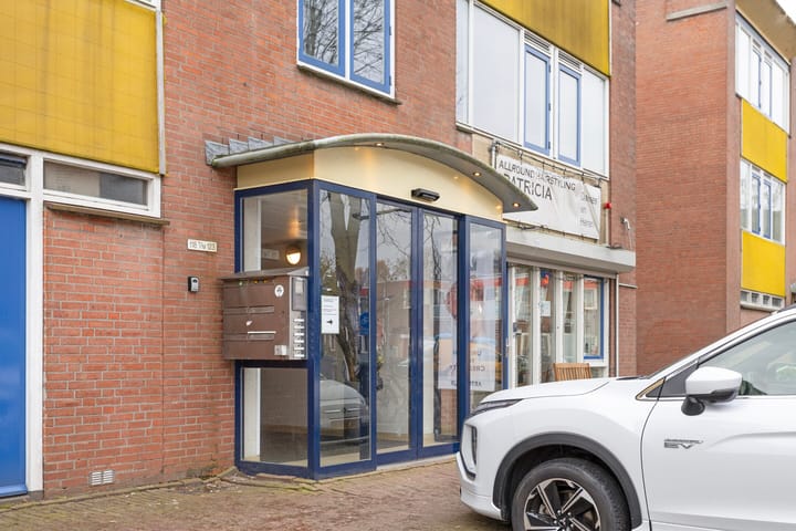 Photo 3 of Binnenhof 120