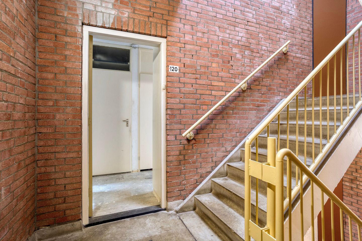 Foto 5 van Binnenhof 120