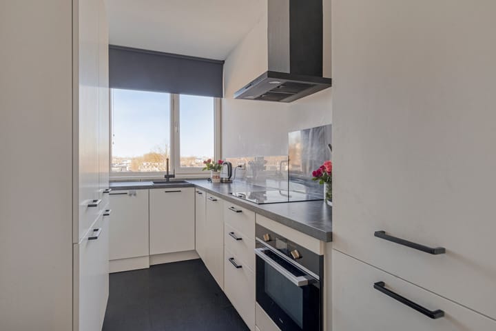 Photo 3 of Verhagenstraat 54