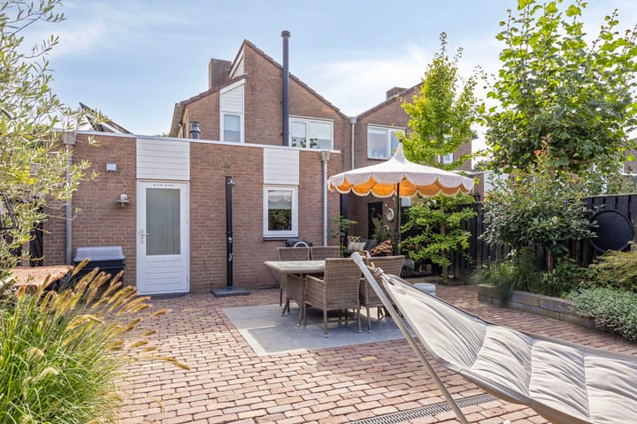 Photo 27 of Mutjeskamp 2