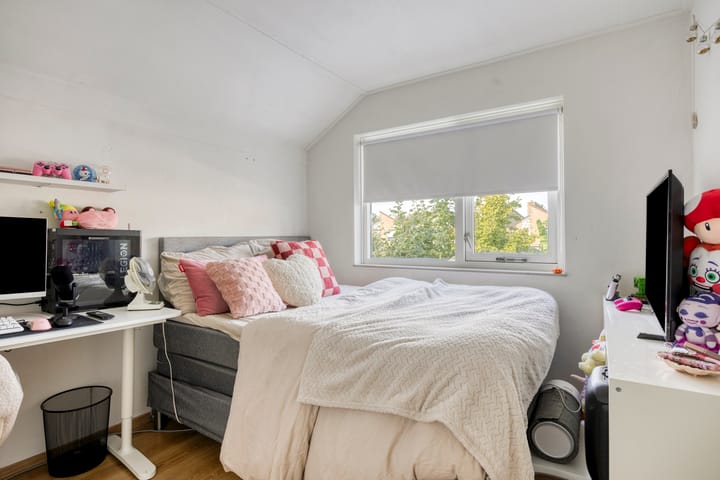 Photo 37 of Mutjeskamp 2