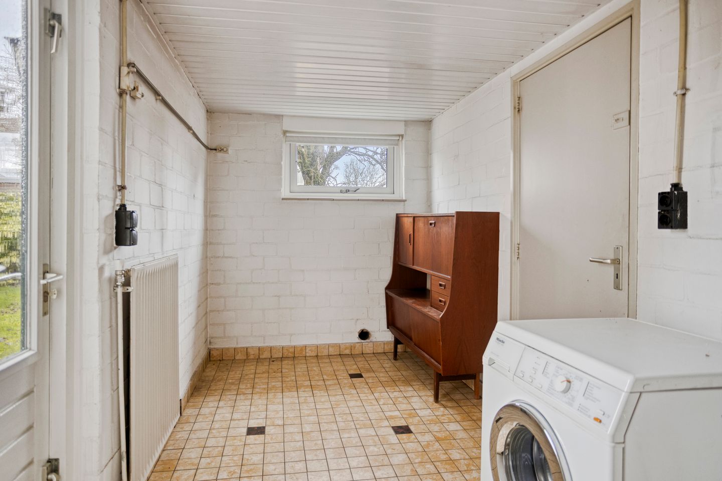 Photo 19 of Hoofdstraat 153