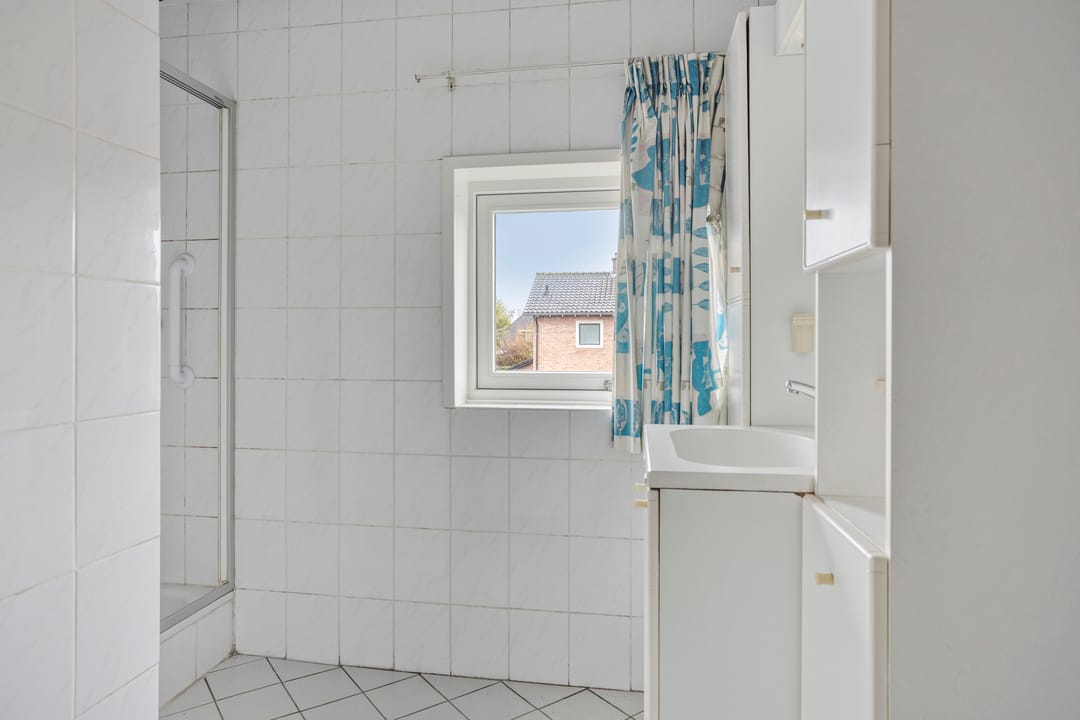 Photo 32 of Hoofdstraat 153