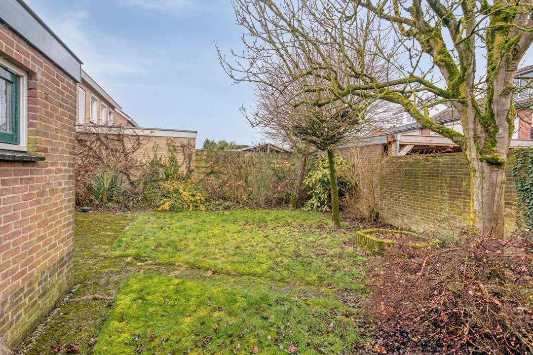 Photo 41 of Hoofdstraat 153