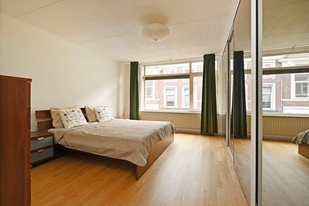 Photo 13 of Barentszstraat 1-E
