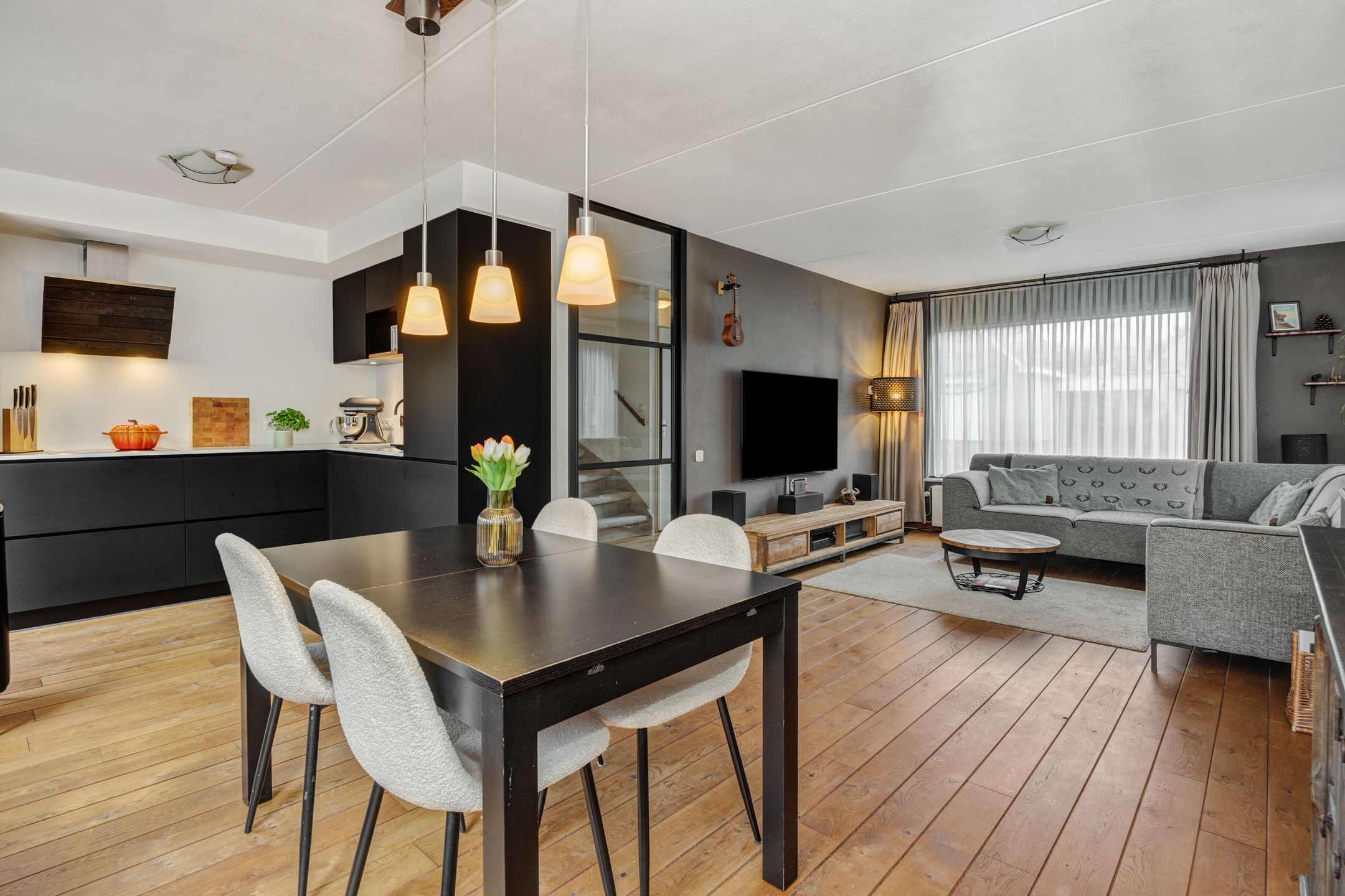 Foto 9 van Brabanthof 16