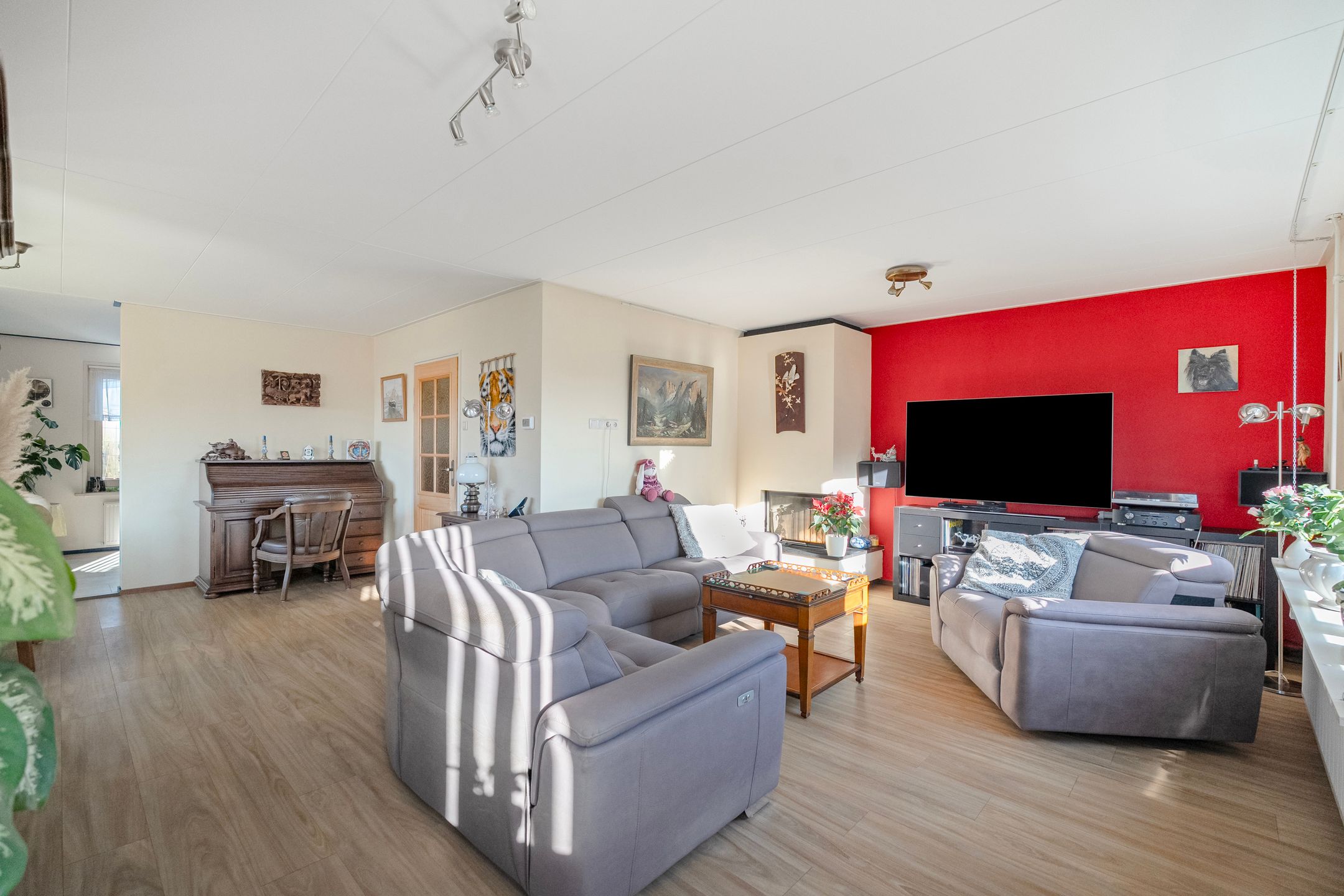 Foto 9 van Jan van Gentstraat 46