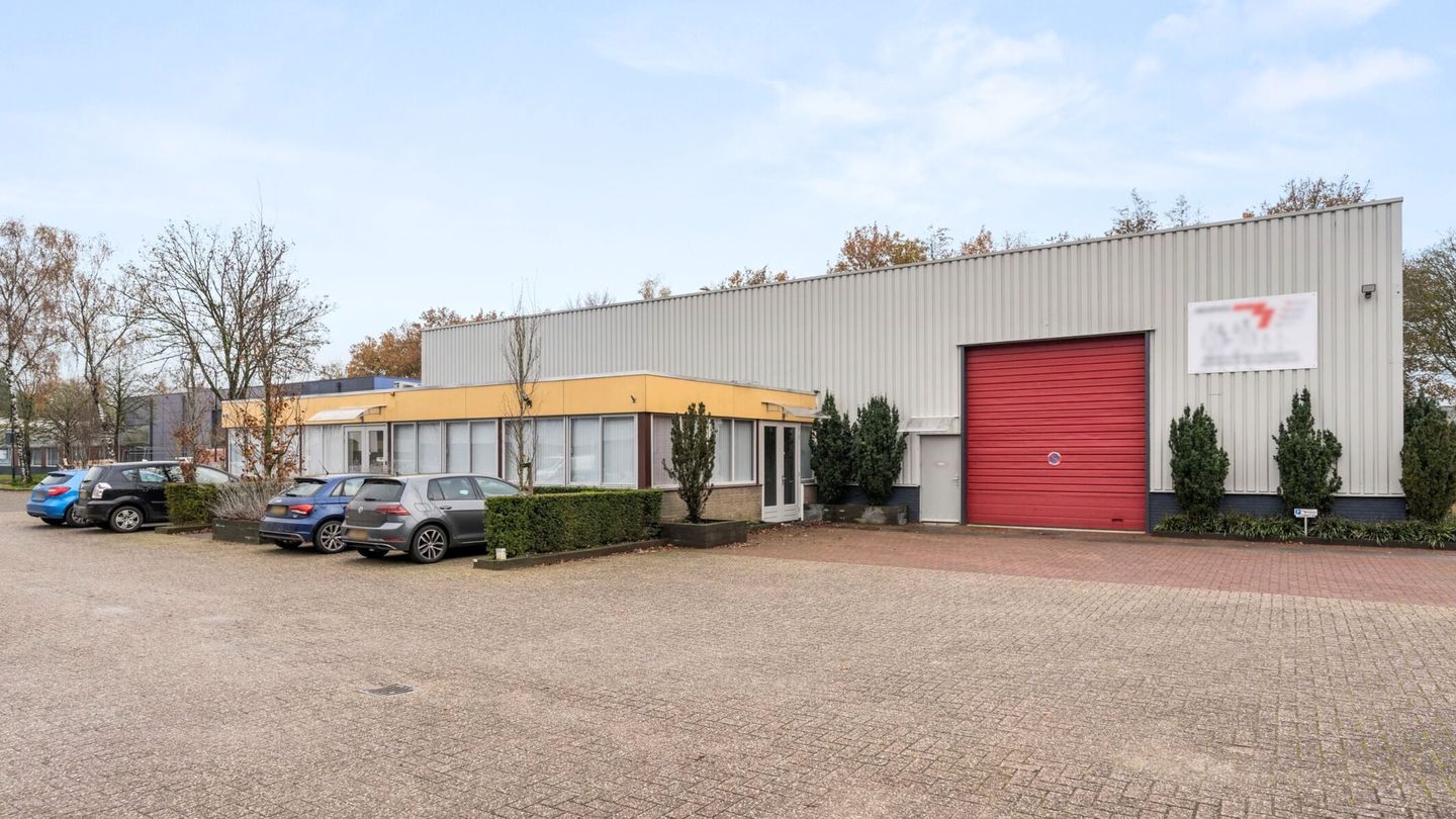 Bekijk foto 3 van Industrieweg 12