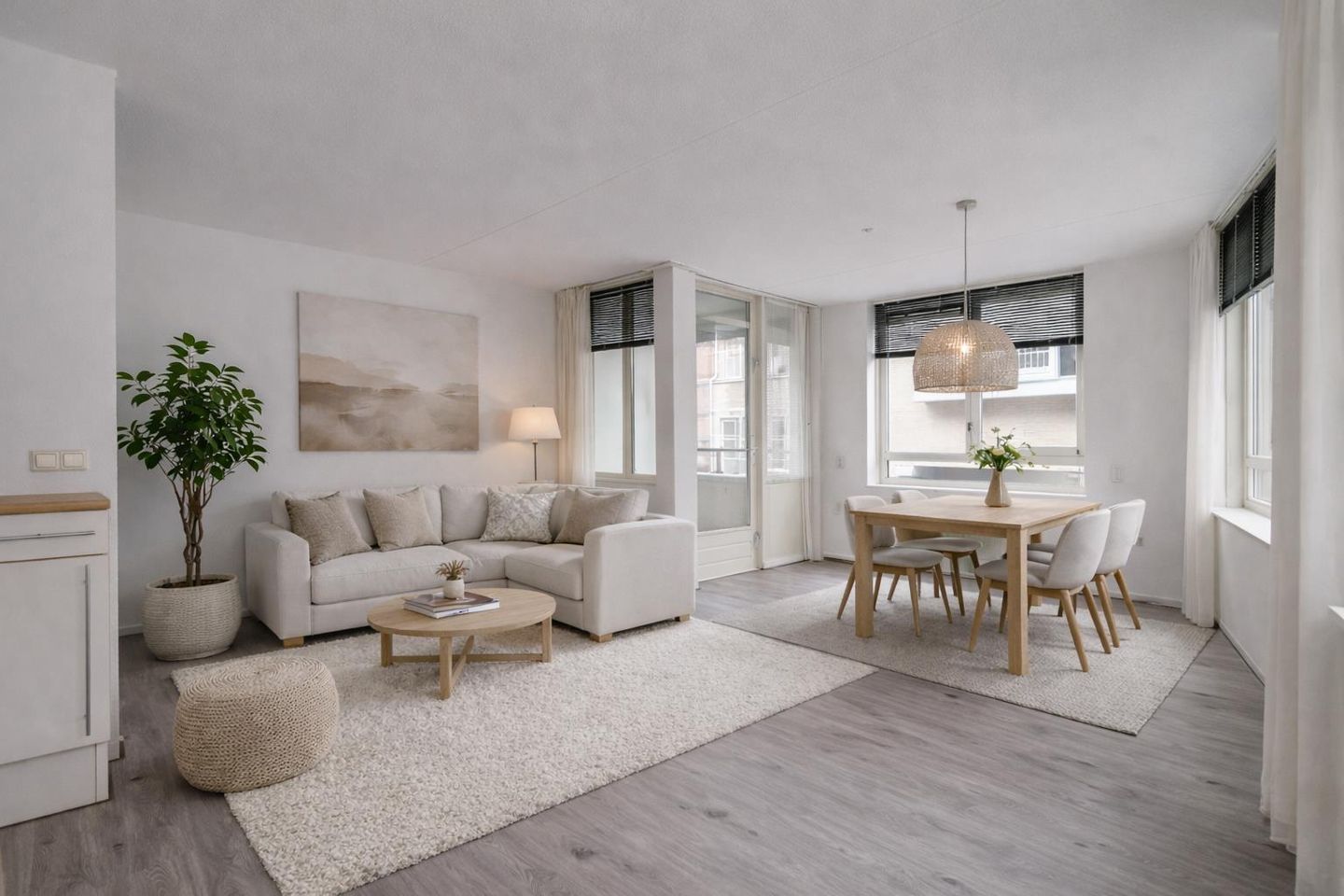 Foto 4 van Warmoesstraat 12