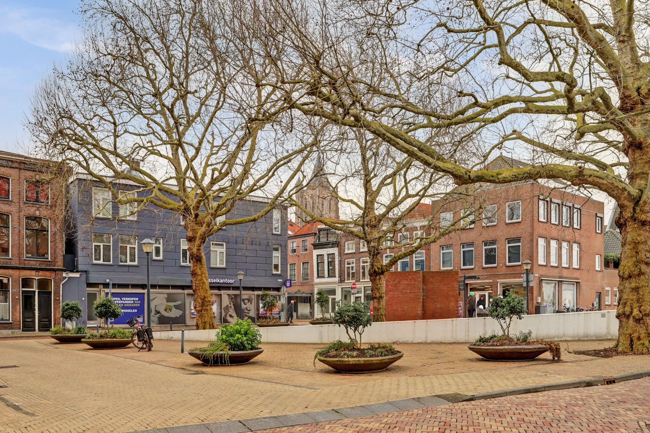 Foto 6 van Warmoesstraat 12