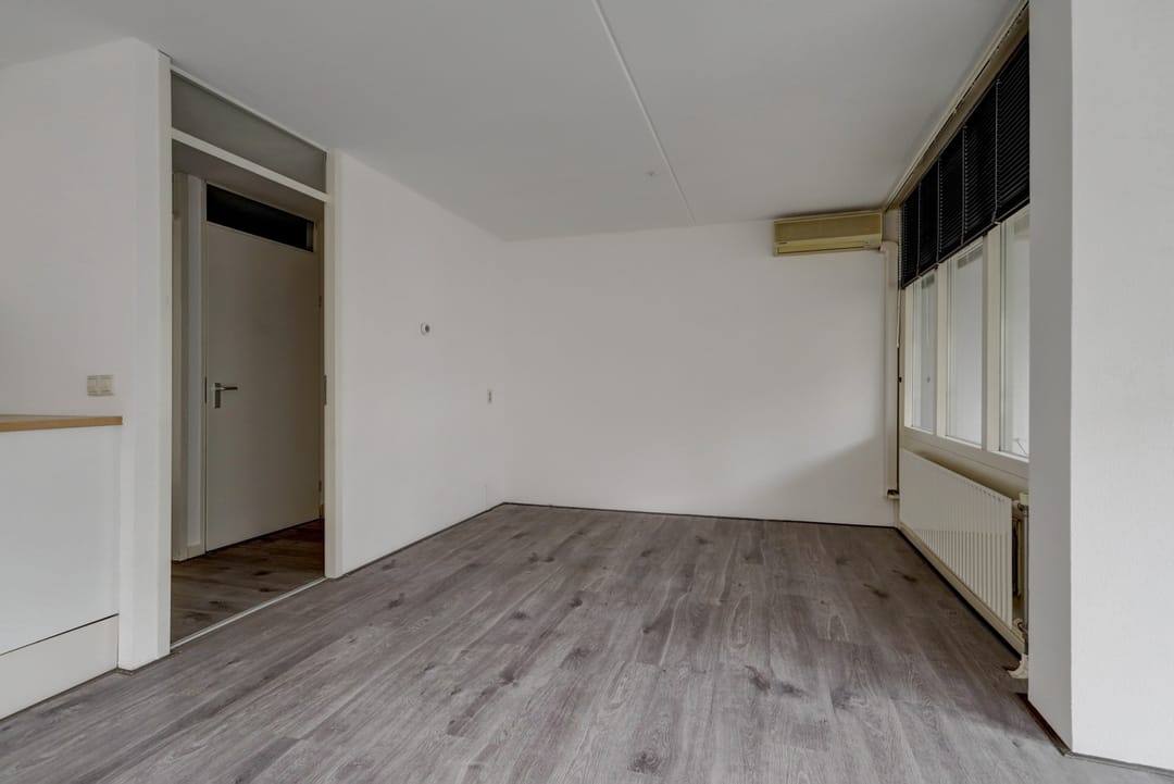 Foto 13 van Warmoesstraat 12