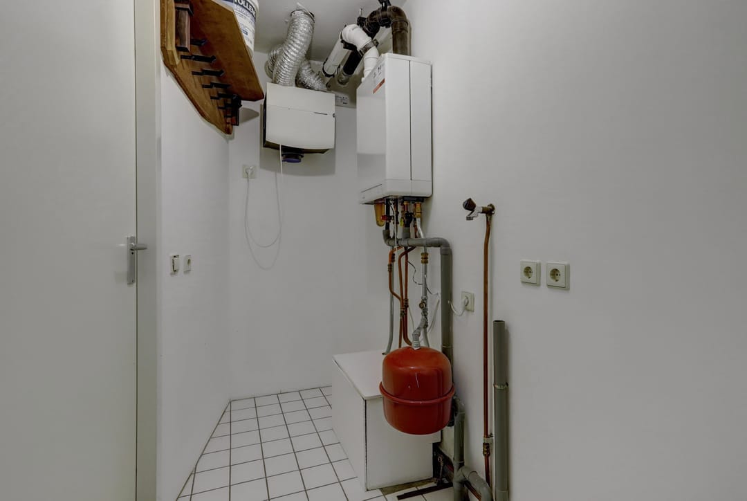 Foto 26 van Warmoesstraat 12