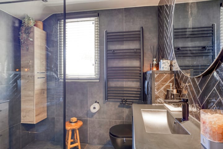 Photo 4 of Mutjeskamp 2