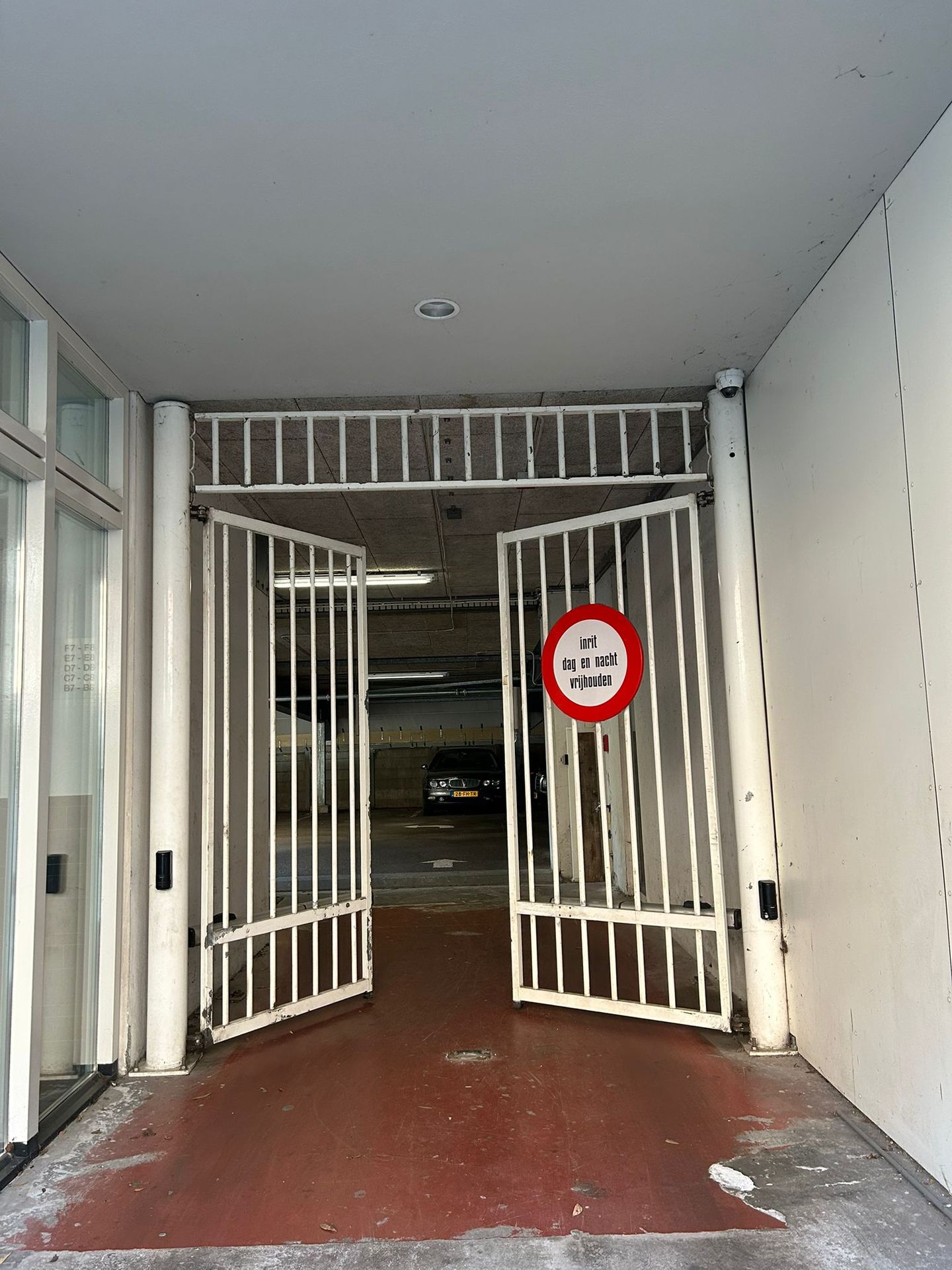 Photo 4 of Ruysdaelstraat 49-C4
