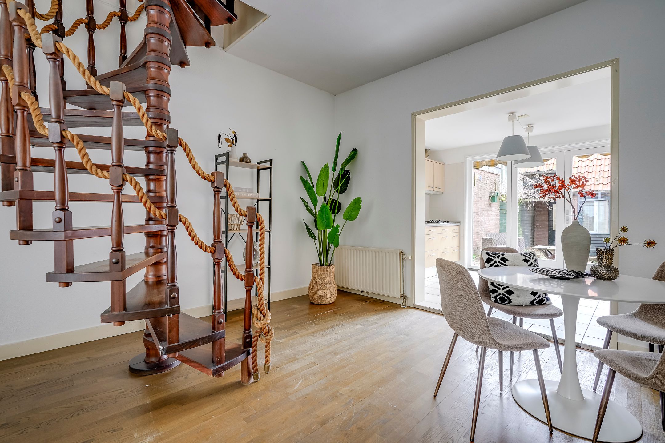 Foto 15 van Amaliastraat 44