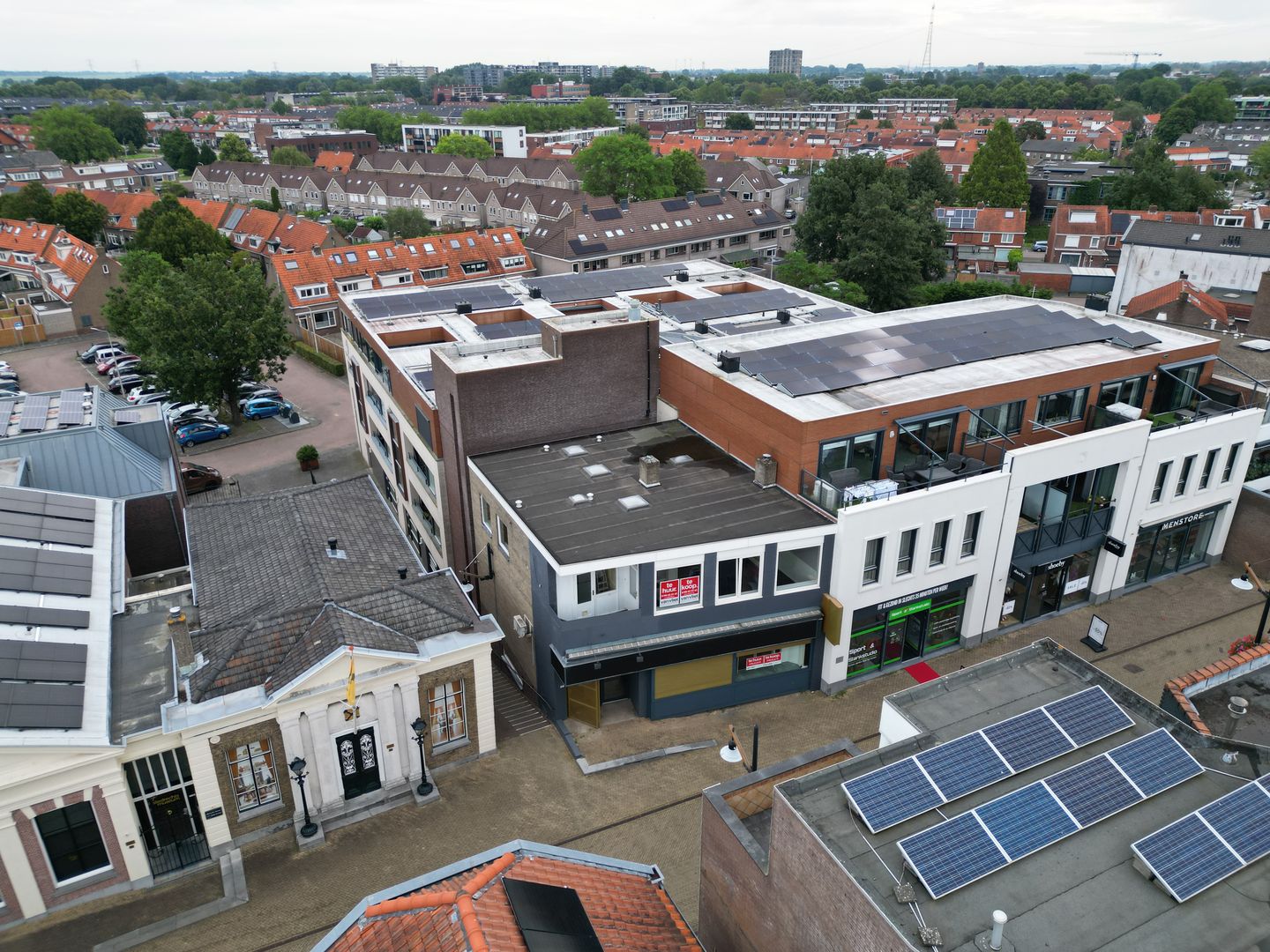 Bekijk foto 1 van Kerkbuurt 97