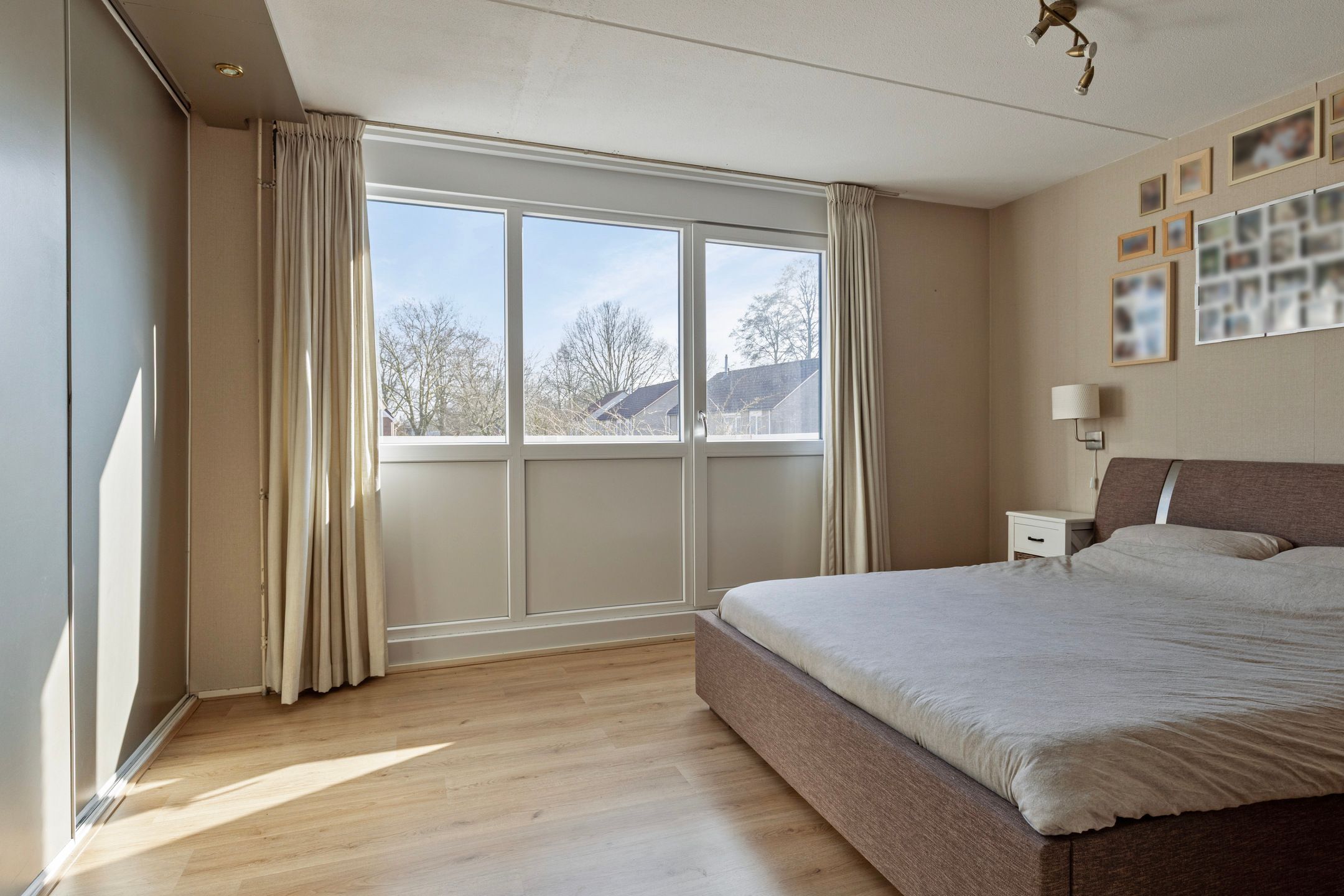 Foto 27 van Fie Carelsenstraat 11