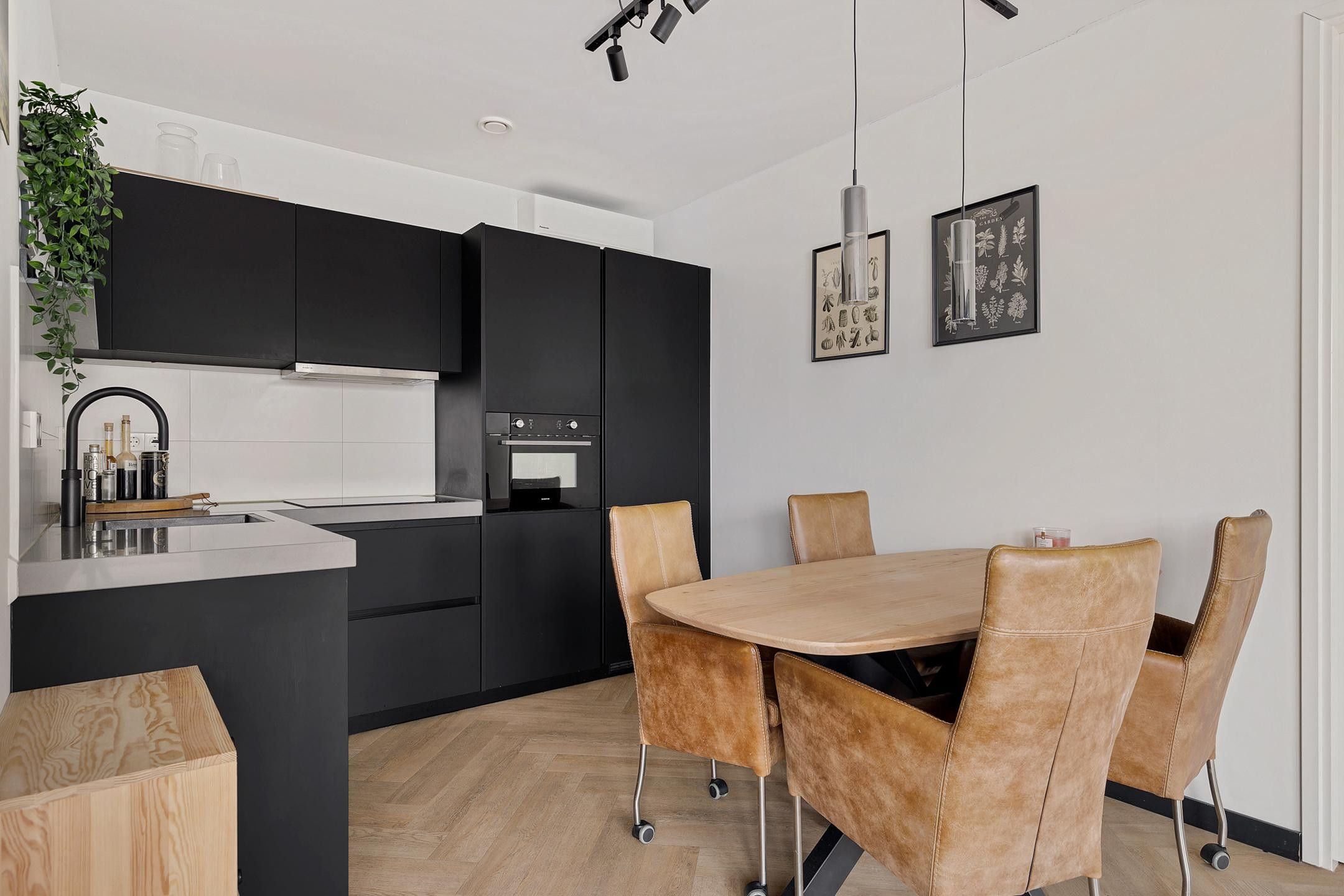 Foto 18 van Meenthoek 9-9